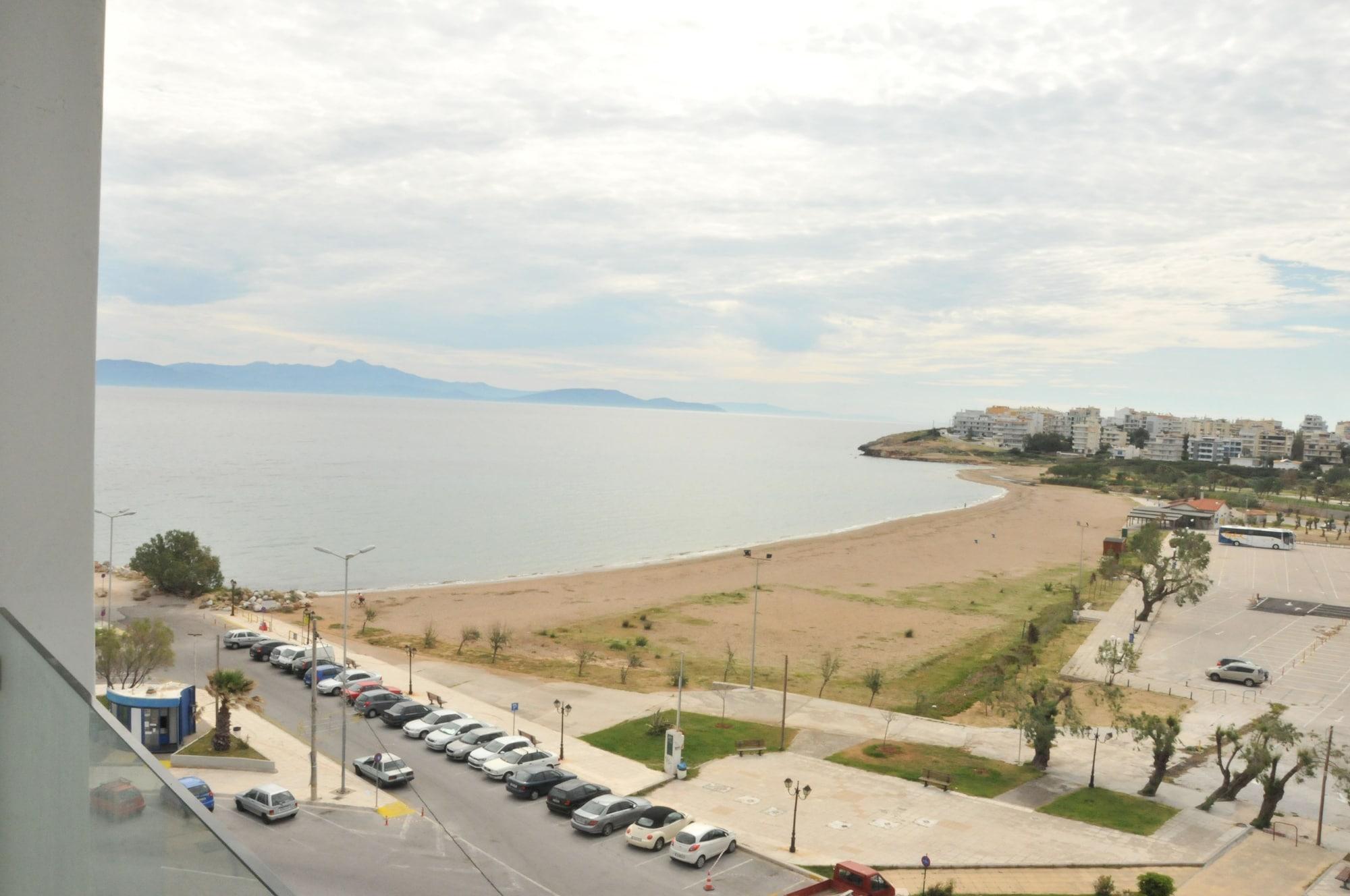 Avra Hotel 4*